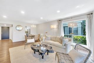 GSV461: 461 Golf Shore Villa - 1