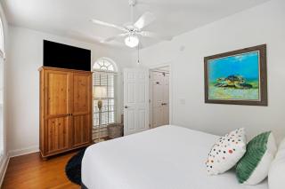 RC2431: 2431 Racquet Club - 6