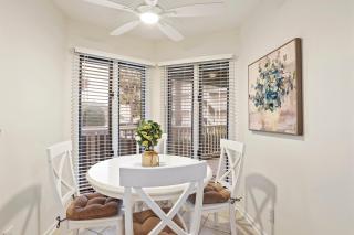 PC102A: 102A Port O'Call - 7