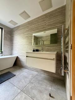 Prime London Stay Chic, Cosy & Sleeps 5 - 3