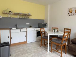 Pension Hirschburg Ferienwohnung 10 - Barth - 7