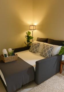 Baguio City Condo with Romantic Balcony, Near Session - 6