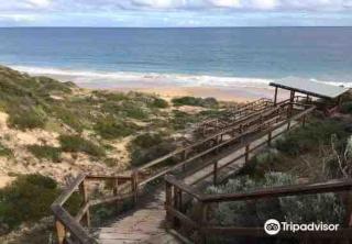 Sandy Toes and Sunsets Beach House - 2