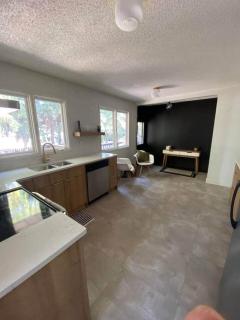 Serene Family Getaway-4Bed 3Bath | Super Location - 5