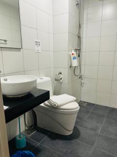 Chamber Residence klcc by Golden - 6