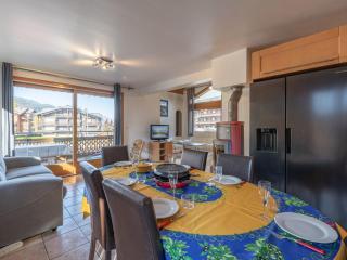 3 pièces à Morzine, centre, proche pistes, 3*, WiFi, balcon, parking, jacuzzi, animaux OK, 6 pers - FR-1-754-37 - 3