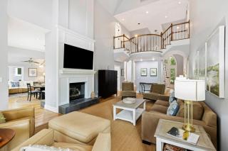 KI221: 221 Kings Island - 4