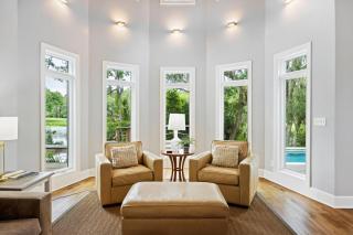 KI221: 221 Kings Island - 2