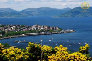 Cosy Apartment In Great Gourock Location - 8