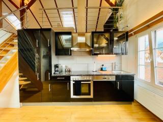 -TheUrbanist- Sauna Free Parking Fast WiFi - 2