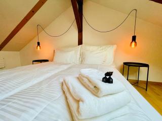 -TheUrbanist- Sauna Free Parking Fast WiFi - 8