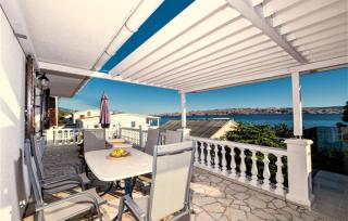 Villa Figs beachfront Apartman 2 By Villas Guide - 9