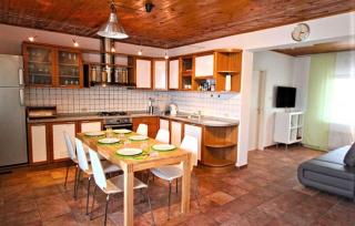 Villa Figs beachfront Apartman 2 By Villas Guide - 2