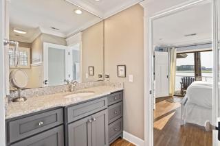 IC05: 5 Inlet Cove - 1