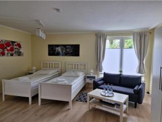 Casa Nella - Komfortables Einzelhaus mit Garten - Halstenbek - 6