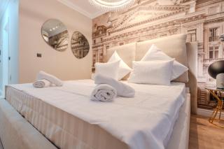 Serene Luxe 1BR Apartment by Blvd 44B1 - 5