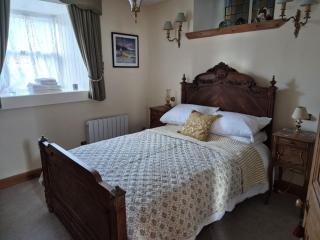 Kilfinichen Church -  - 8