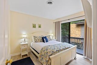 SP1054: 1054 Sparrow Pond - 5