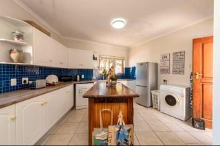 Pamosoro Pegomo Villa - Luxurious Knysna Views! - 3