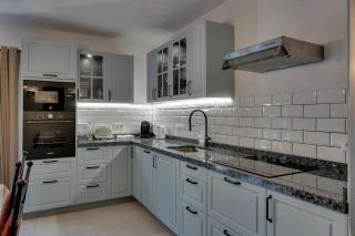 Villa Alegria Villa Apt with Sole Use of Private Pool - 3