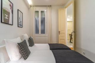 AB Eixample Calabria - 2