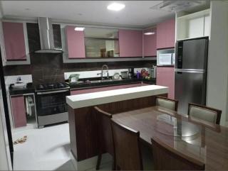 Casa com piscina 2 suítes - 3