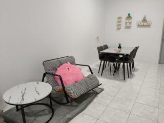 Vi Sweet Home Airport - 2