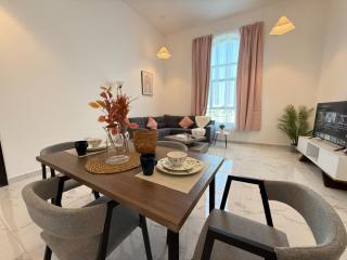 Charming Modern 1-Bedroom private Apartment - 4