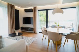 Marina Ostróda IV - super widok na jezioro, 10 m do wody, taras i balkon, winda, klima, garaż - 3