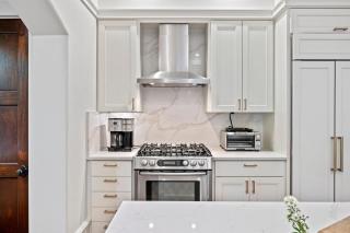 5556 Cypress Point - 1