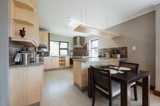 Whale Away Guest House - 3