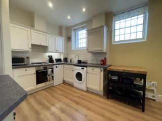 The Manor Retreat - 1