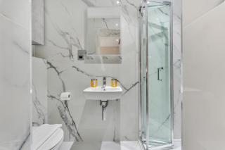 Cleveland Residences Kensington - 3