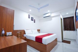 Hotel Arctic Gold - 4