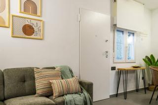 Bajo mediterráneo con terraza y calma - 5