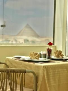 La vista delle piramidi - 1