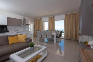 Villas Royal III - 1