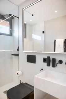 VISIONAPARTMENTS Lugano - contactless check-in - 9