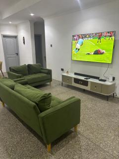 Elegant and Spacious 2BR Apartment in Ashaley Botwe - 0