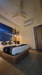 hotel beachfront - 1