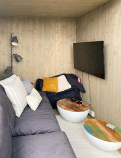 Relax In This Cozy Family Cabin - 8