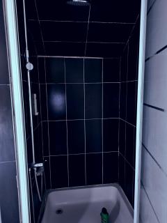 Room near the center with bathroom and kitchen - 1