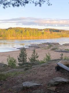 Relax In This Cozy Family Cabin - 3
