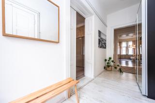 Cozy apartment with 2 bedrooms in New Town - 7