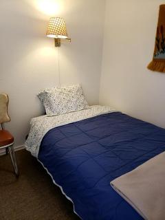 Rustic Lakeside Vacation Rental with Beach Access in Vermilion, Ohio - 5