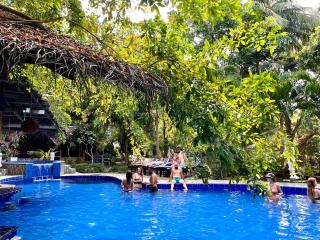 Sundaras Sigiriya Jungles Caves Resort - 1