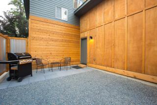 Urban Roundabout - 9