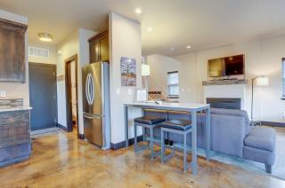 Urban Roundabout - 8