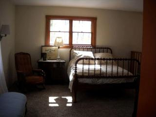 Peaceful Getaway on a Lovely Farm near Hillsboro, Ohio - 6