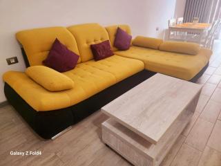 Luxury Seaside Apartment Alezzi Green Swimming Pool - 1